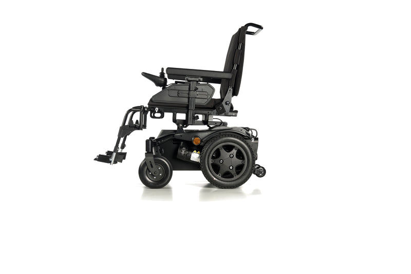 Q100R Swing Away Legrests (Stocked Spec) (VAT Exempt)