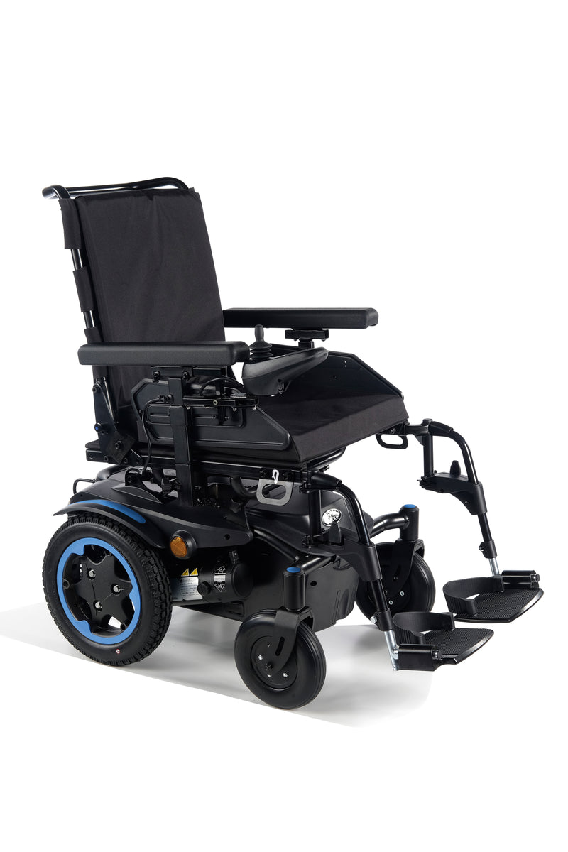 Q100R Swing Away Legrests (Stocked Spec) (VAT Exempt)