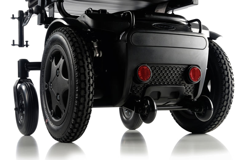Q100R Swing Away Legrests (Stocked Spec) (VAT Exempt)