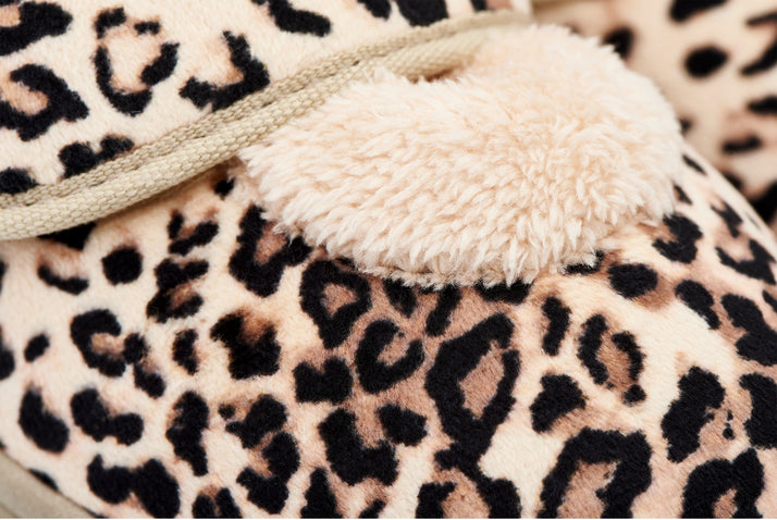 Adjustable touch-fastening strap