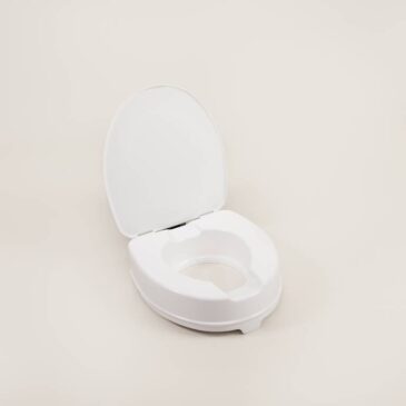 Atlantis Raised Toilet Seat 4 Inch With Lid