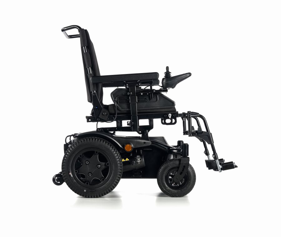 Quickie Q200R Powerchair Side On