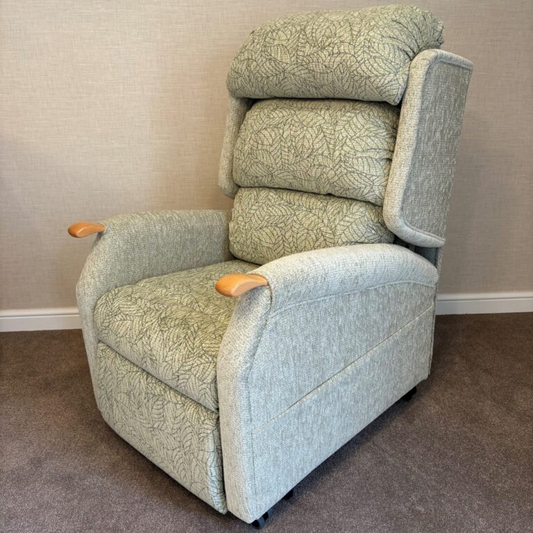 Bespoke Riser Recliner