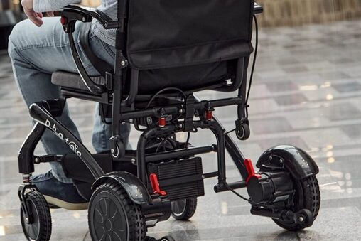 Photon Folding Powerchair Suspension Lifestyle